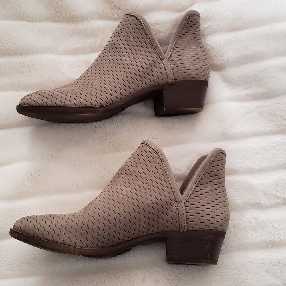 Booties - Picture 5 of 6